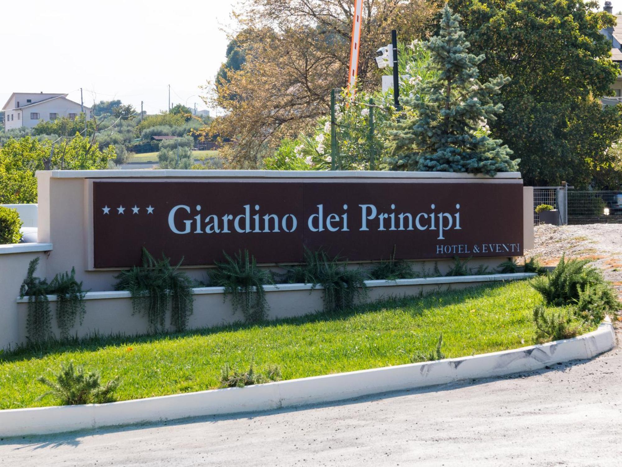فندق Giardino Dei Principi D'Abruzzo شيتا سانت أنجيلو المظهر الخارجي الصورة